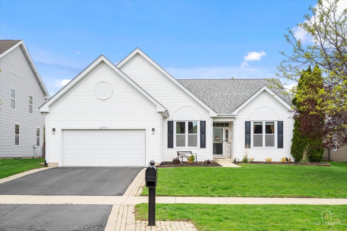 875 RED CLOVER Drive, Aurora, IL