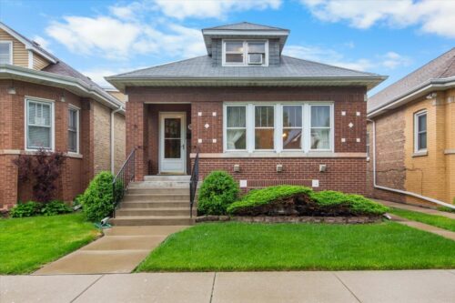 3130 N Monitor Avenue, Chicago, IL