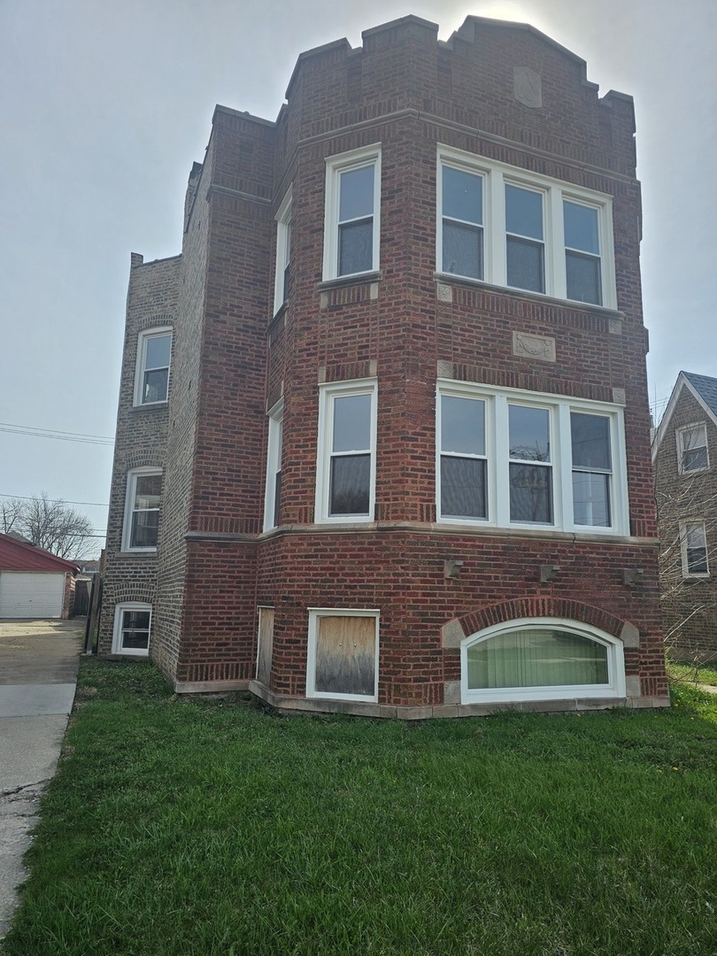 9439 S Racine Avenue, Chicago, IL