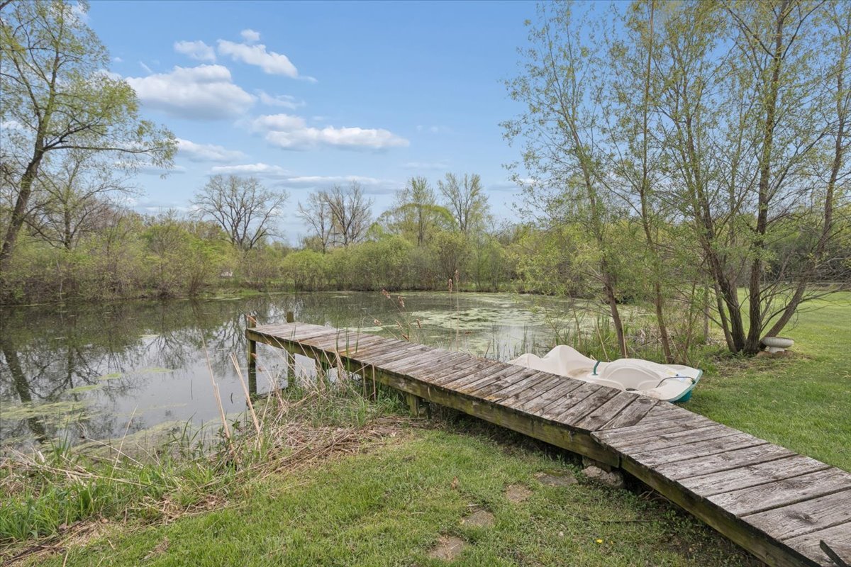 26701 W Karen Drive, Wauconda, IL