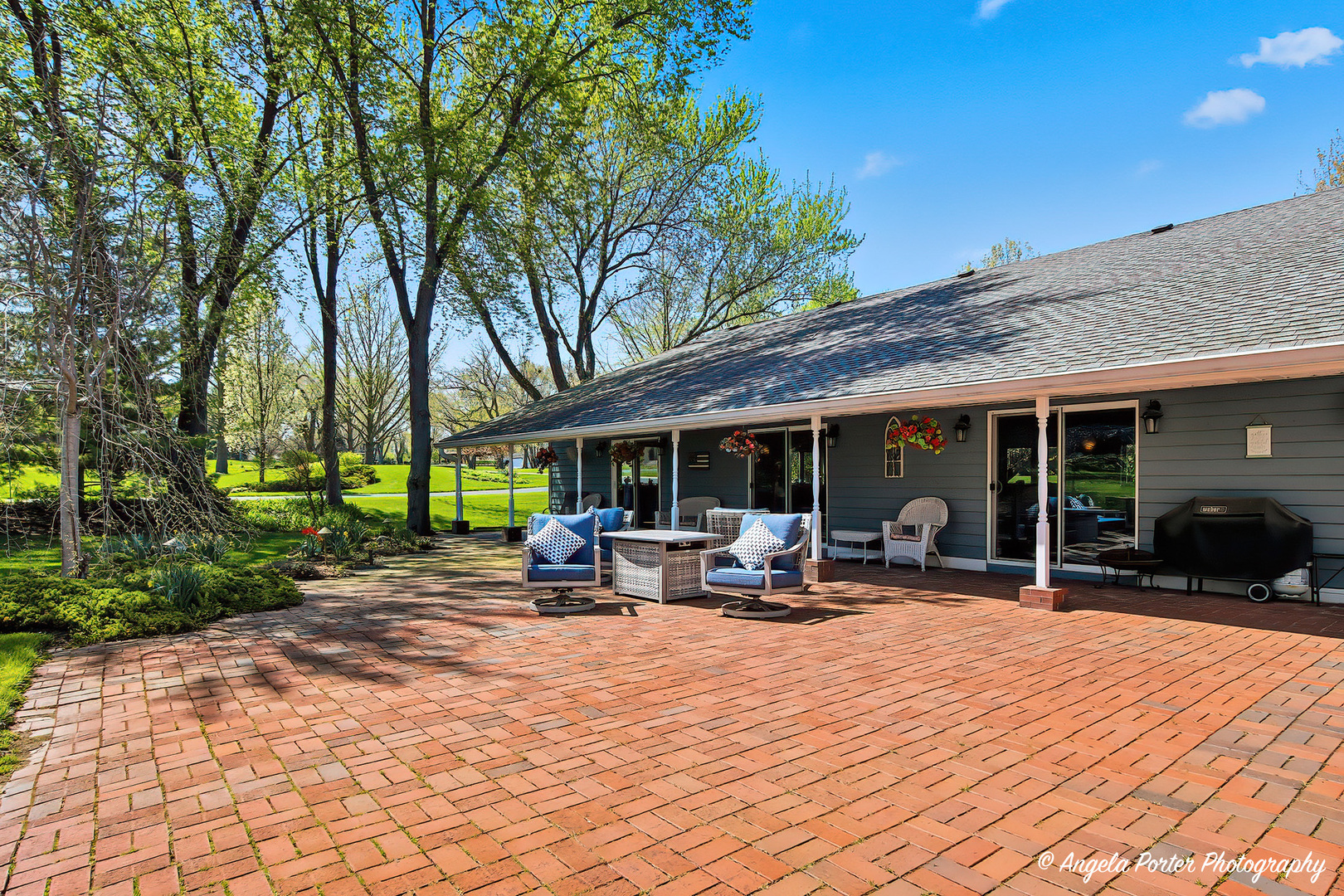40498 N Sunset Drive, Antioch, IL