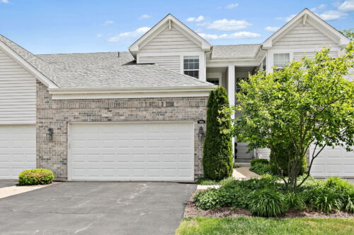 9104 FALCON GREENS Drive, Lakewood, IL