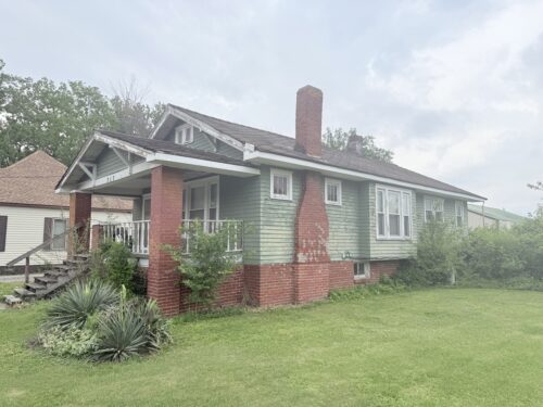 717 W Sloan Street, Harrisburg, IL