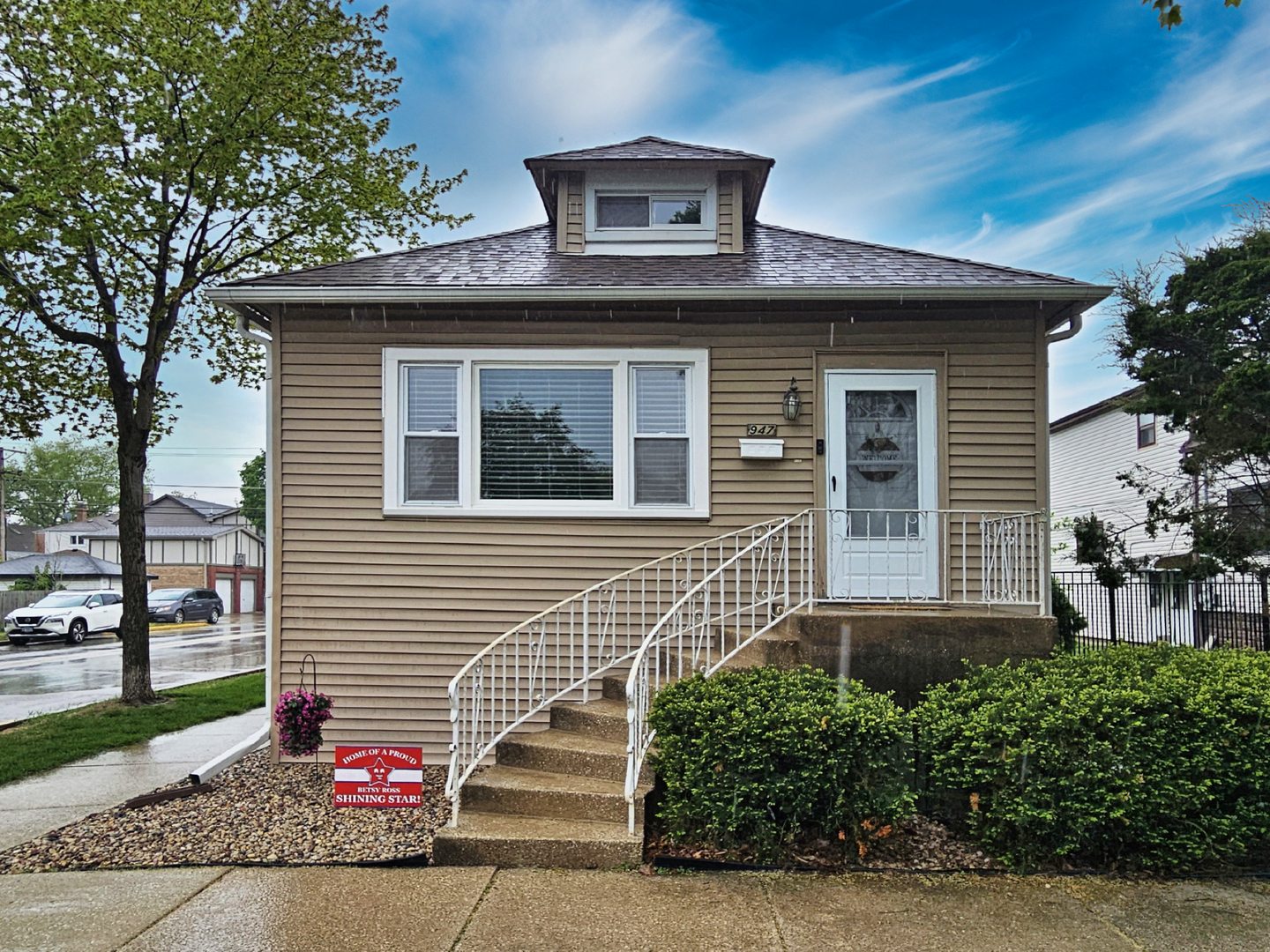 947 Hannah Avenue, Forest Park, IL