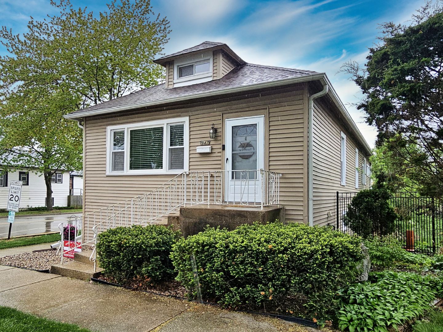 947 Hannah Avenue, Forest Park, IL