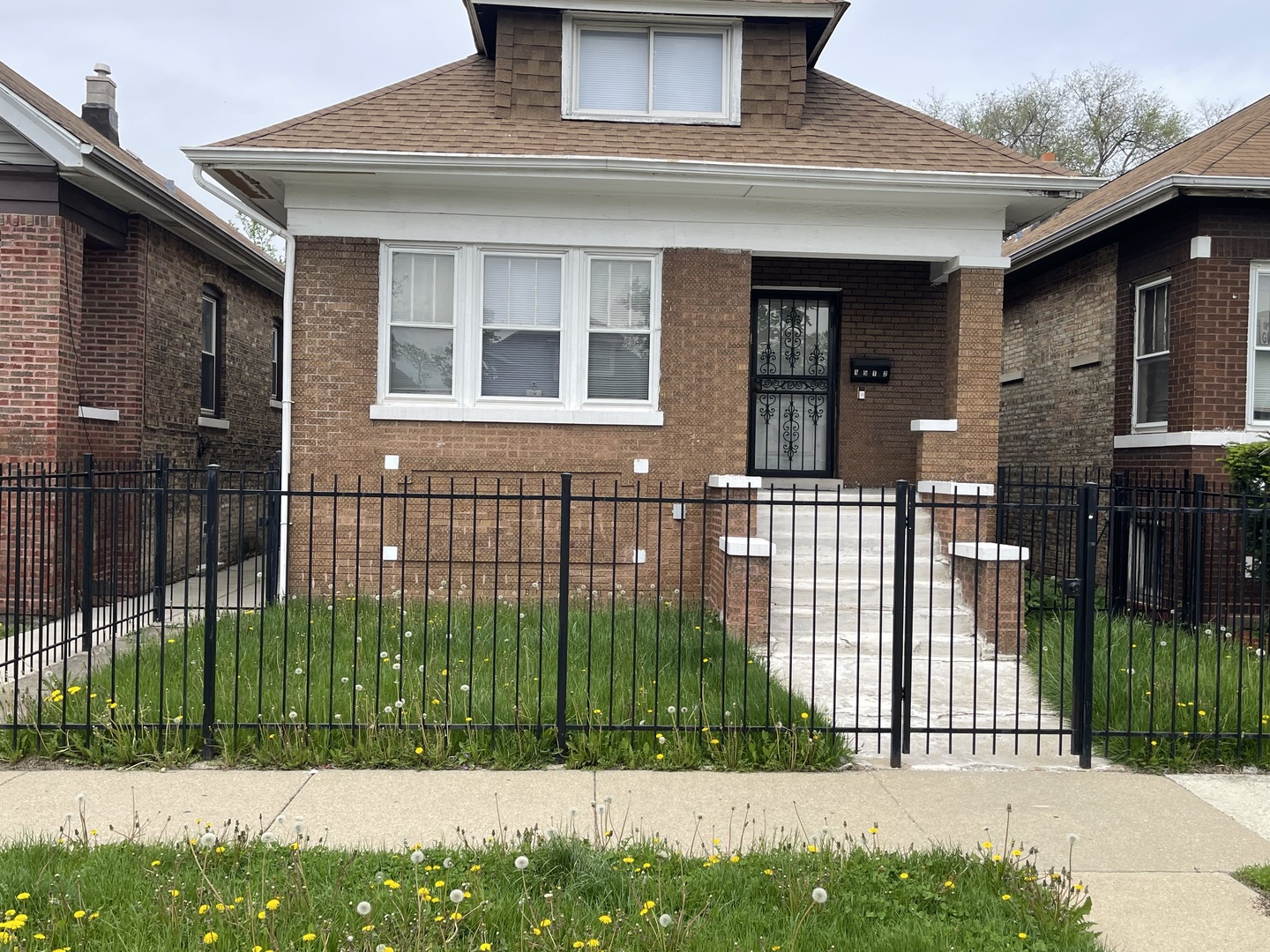 1512 N Linder Avenue, Chicago, IL