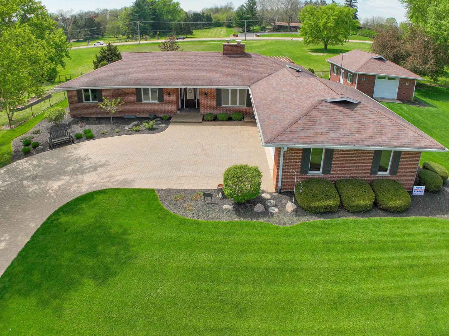 704 N First Street, Elburn, IL