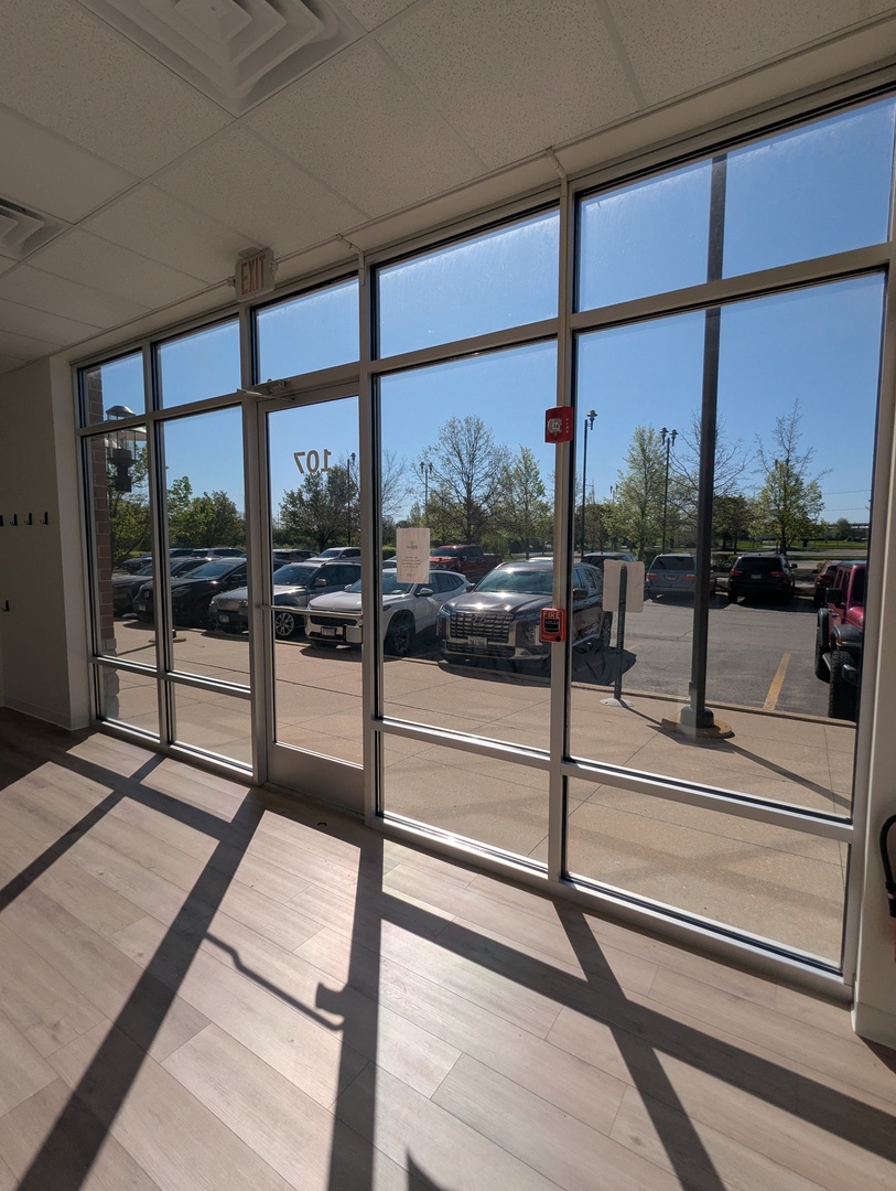 19060 Everett Boulevard #107, Mokena, IL
