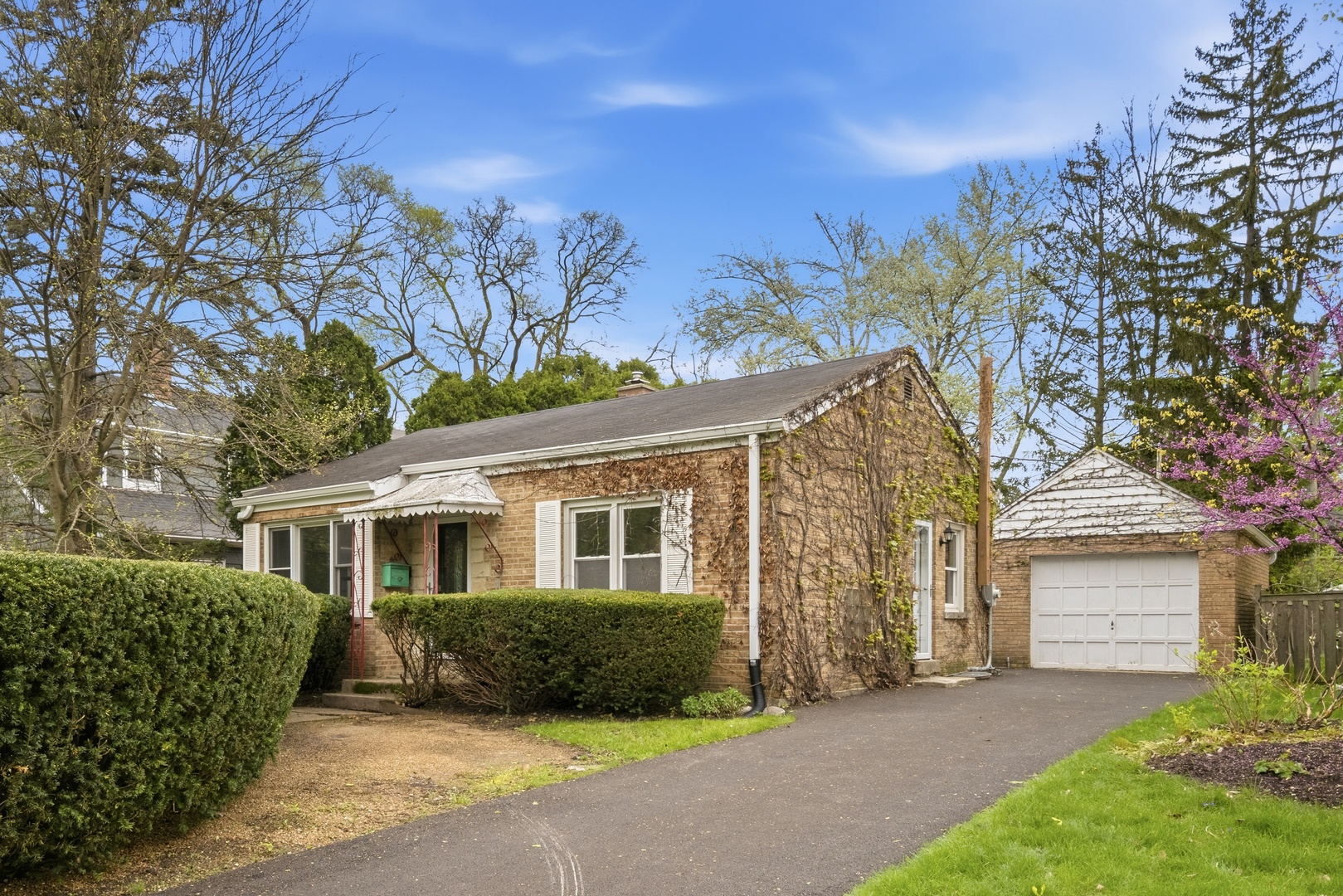 1825 Beverly Place, Highland Park, IL