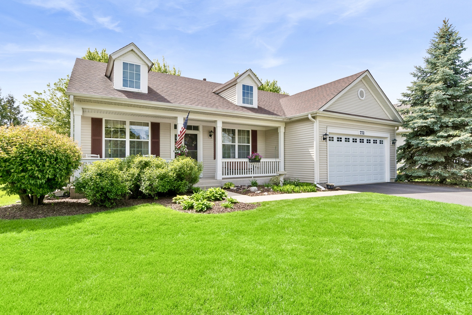 772 Bohannon Circle, Oswego, IL