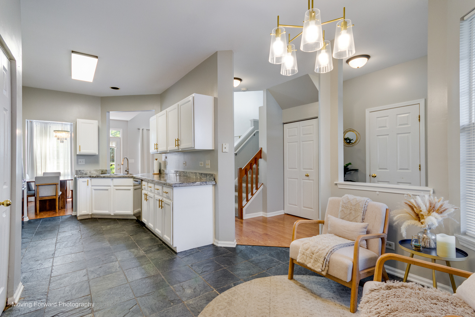 139 E Lake Ridge Drive, Glendale Heights, IL