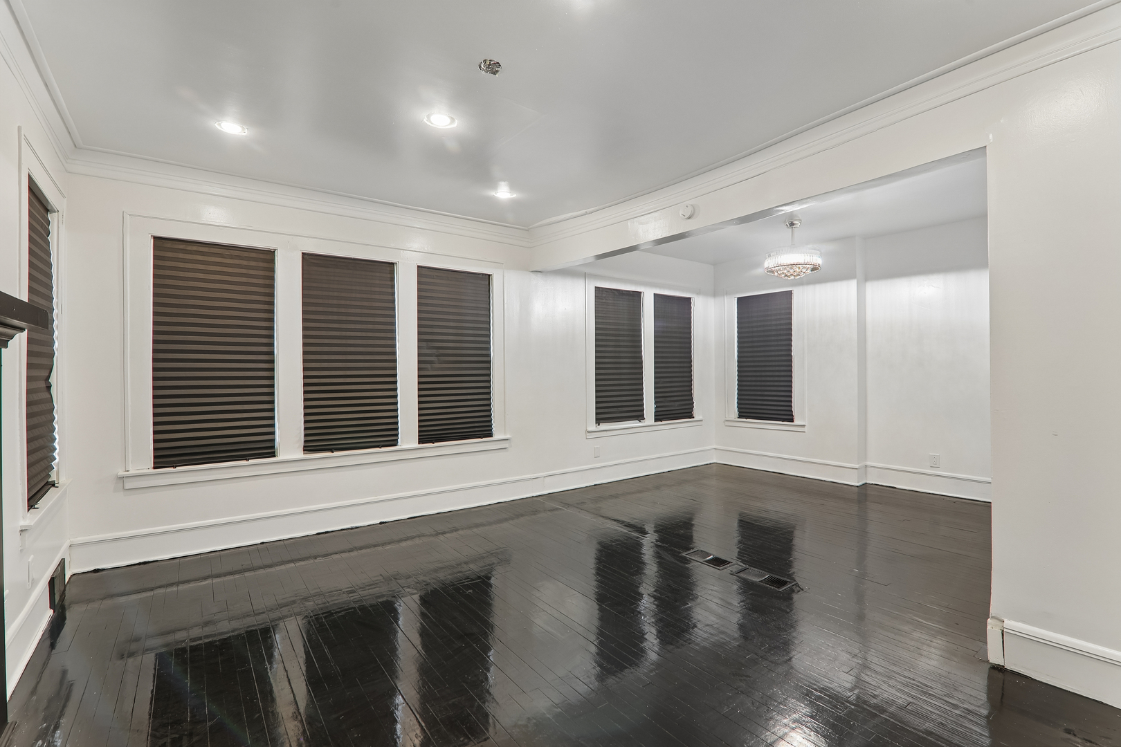 7533 S Green Street, Chicago, IL