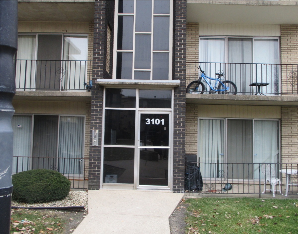3101 BERNICE Road #4, Lansing, IL