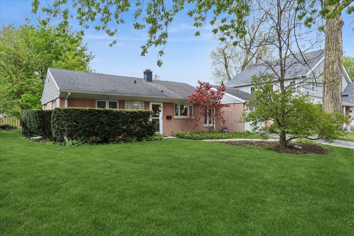 9239 Kedvale Avenue, Skokie, IL
