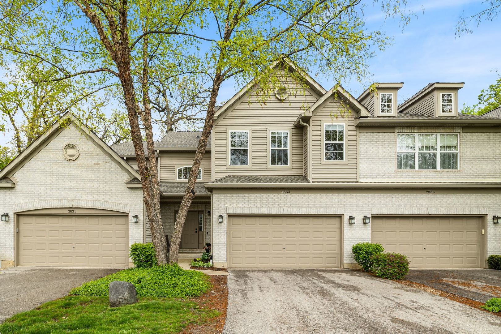 2833 Granite Court, Crystal Lake, IL