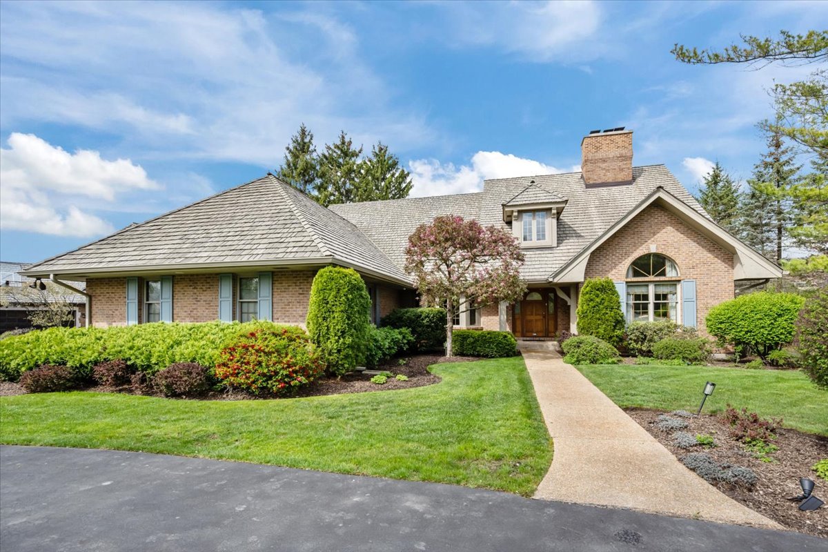 1280 Fiore Drive, Lake Forest, IL
