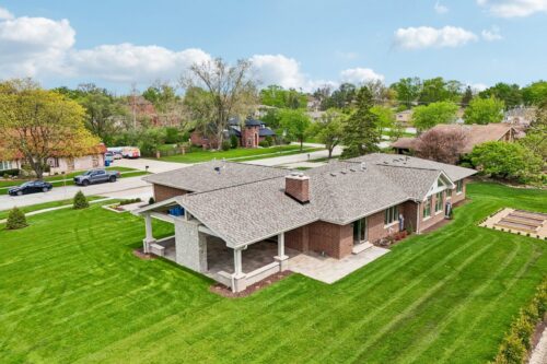 9019 W Sierra Lane, Palos Hills, IL