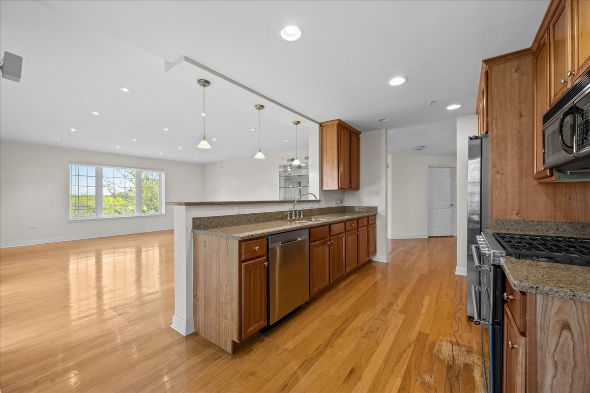 640 Robert York Avenue #303, Deerfield, IL