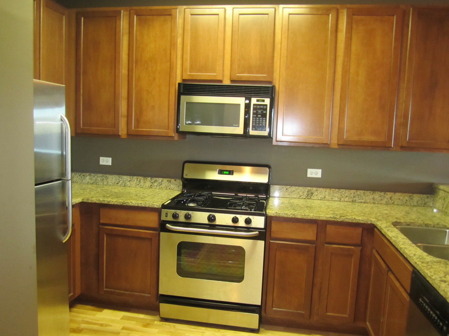 6420 Double Eagle Drive #603, Woodridge, IL