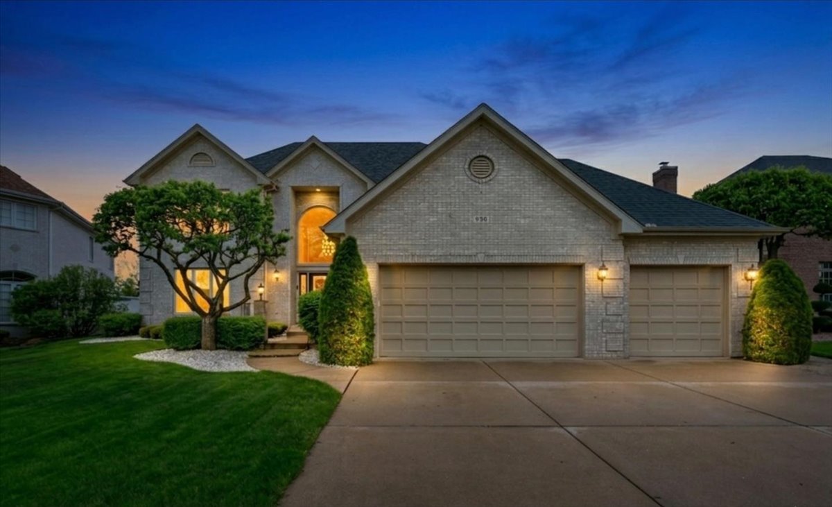 958 W Stonehedge Drive, Addison, IL