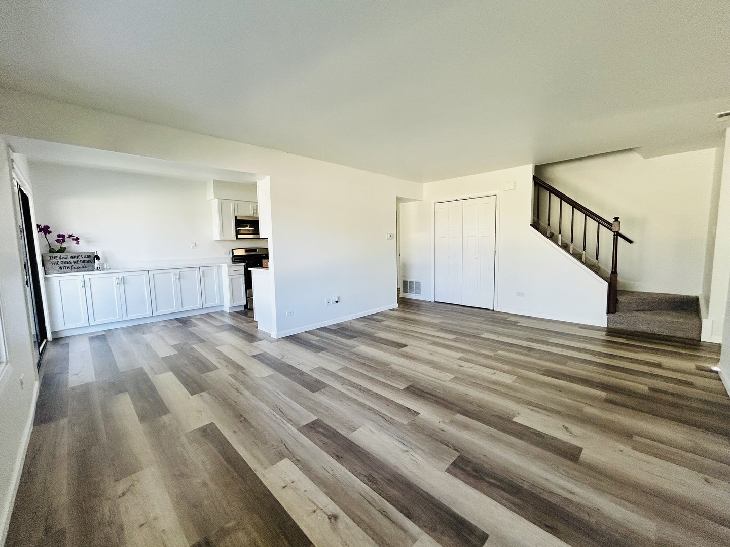 904 Van Buren Court #904, Vernon Hills, IL