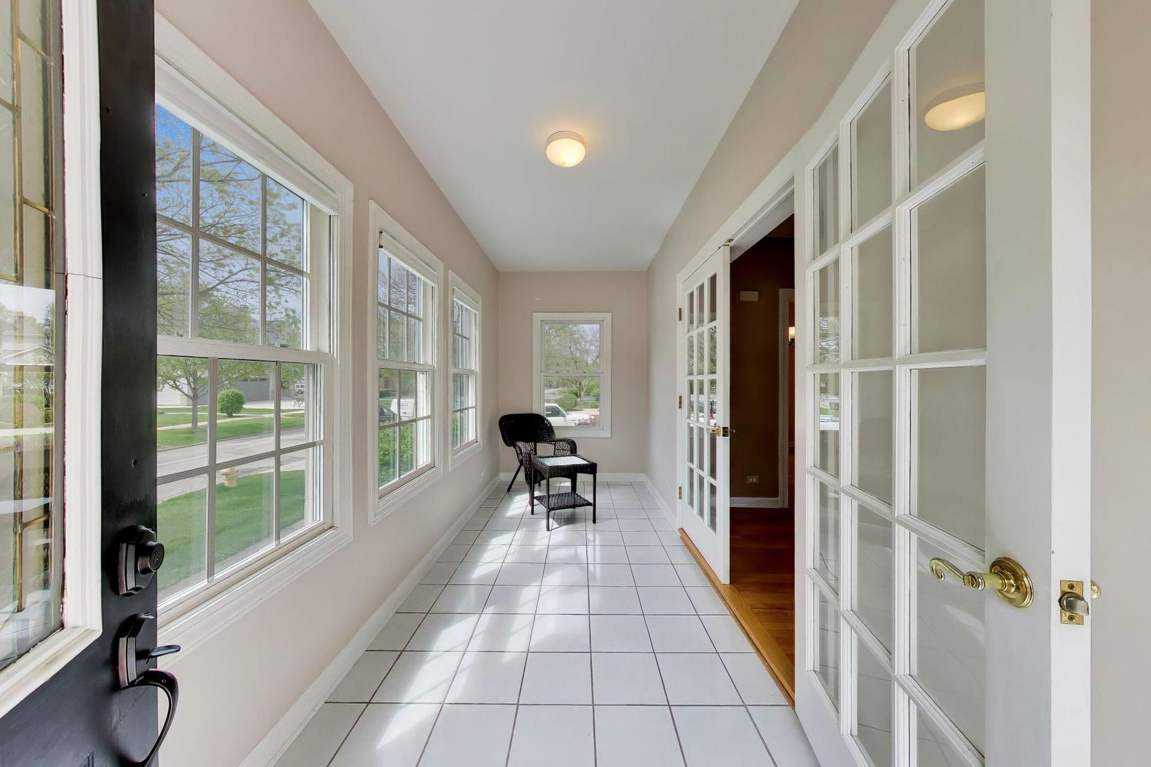 171 E Cayuga Avenue, Elmhurst, IL