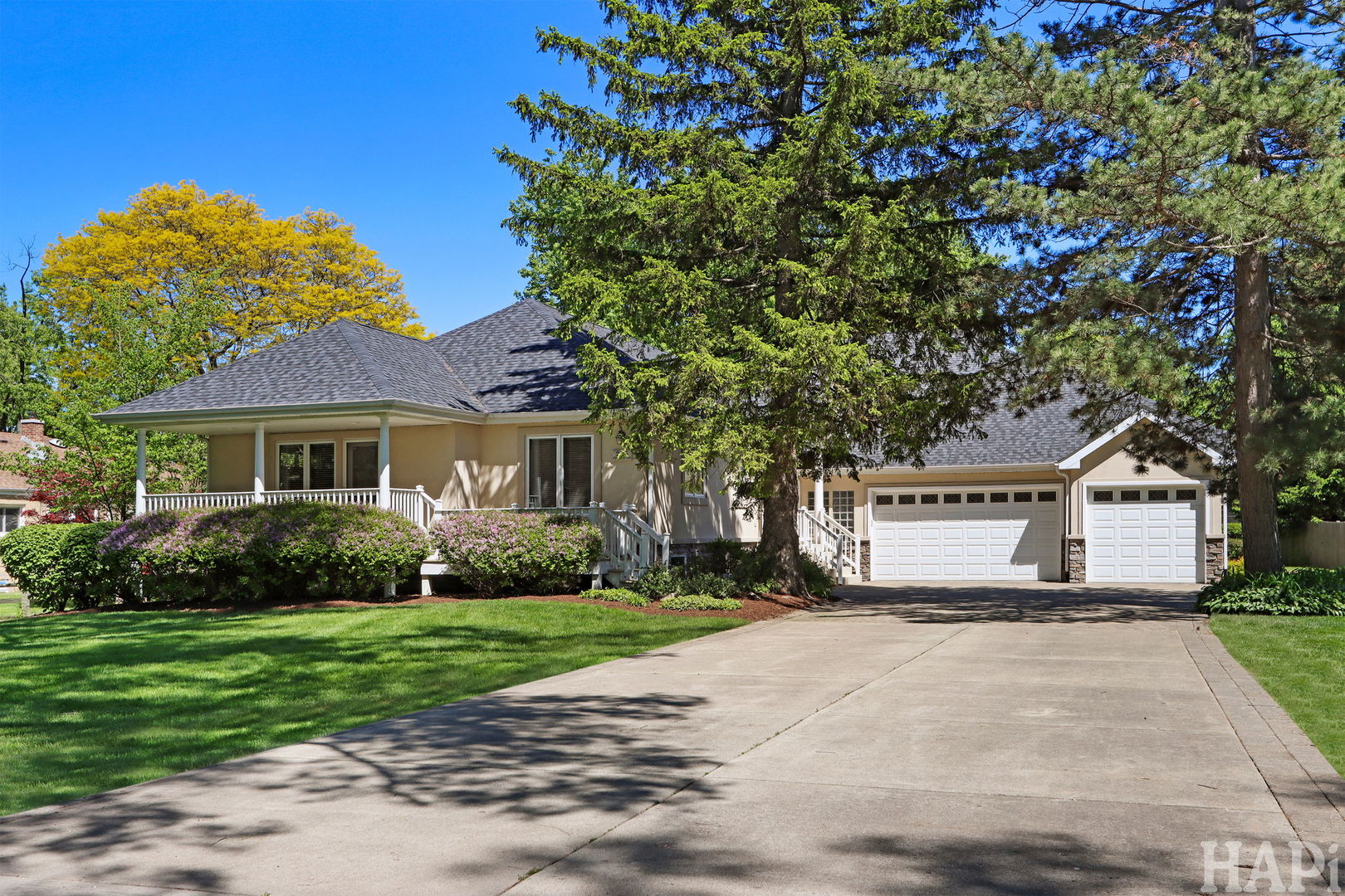 225 Spruce Road, Northbrook, IL