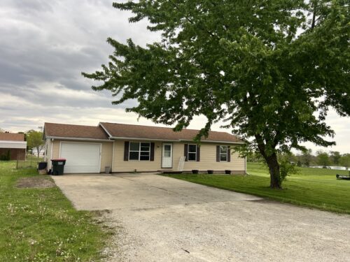841 S High Street, Paxton, IL
