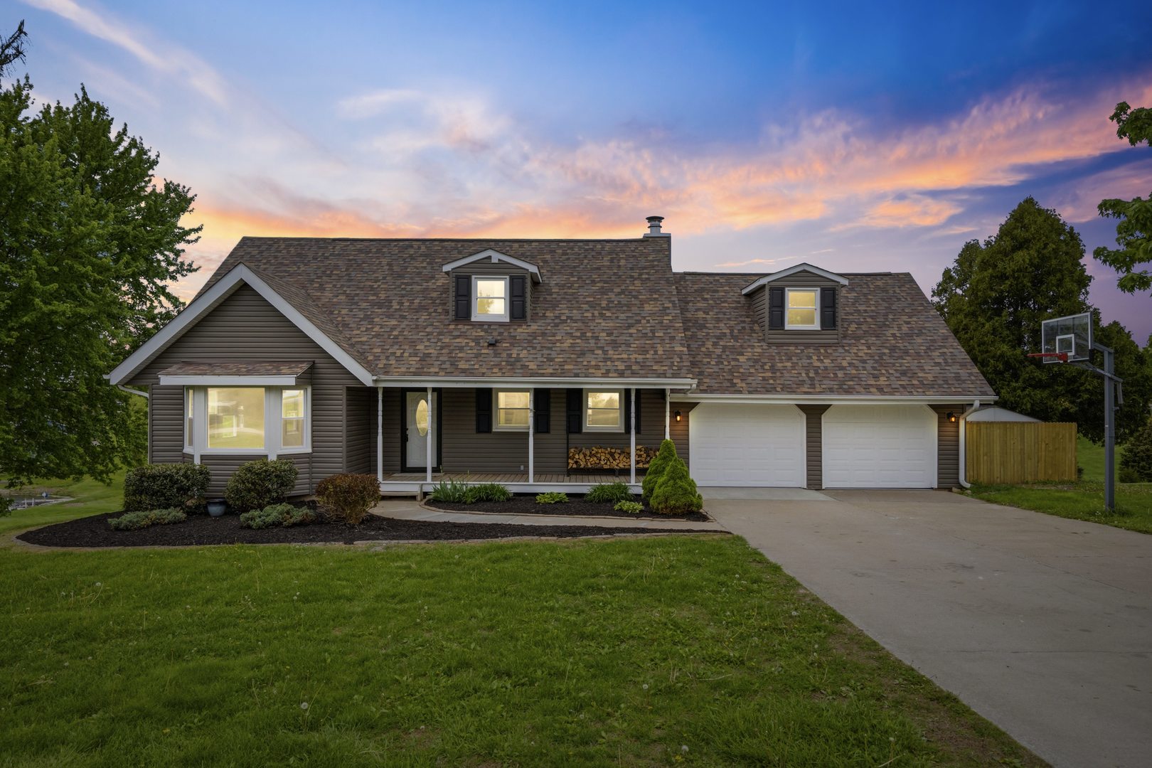 645 Suncrest Court, Sherrard, IL