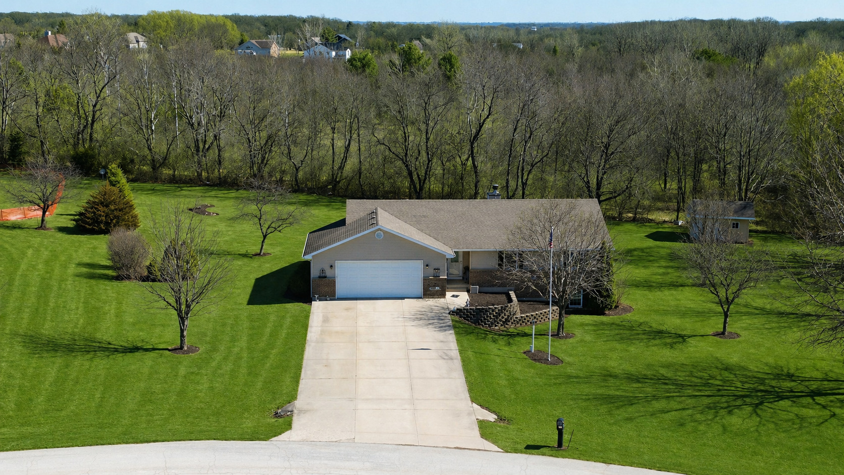 2383 N 4070th Road, Sheridan, IL
