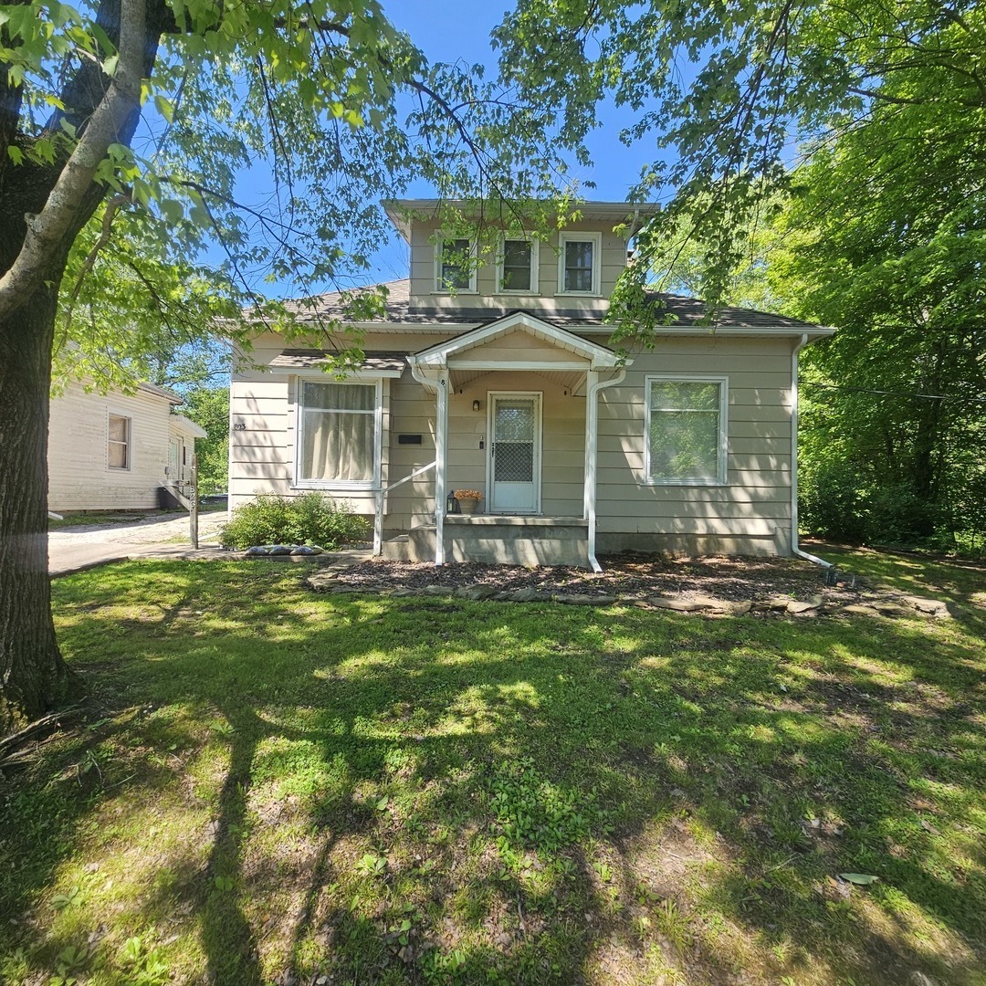 823 N 10th Street, Mt Vernon, IL