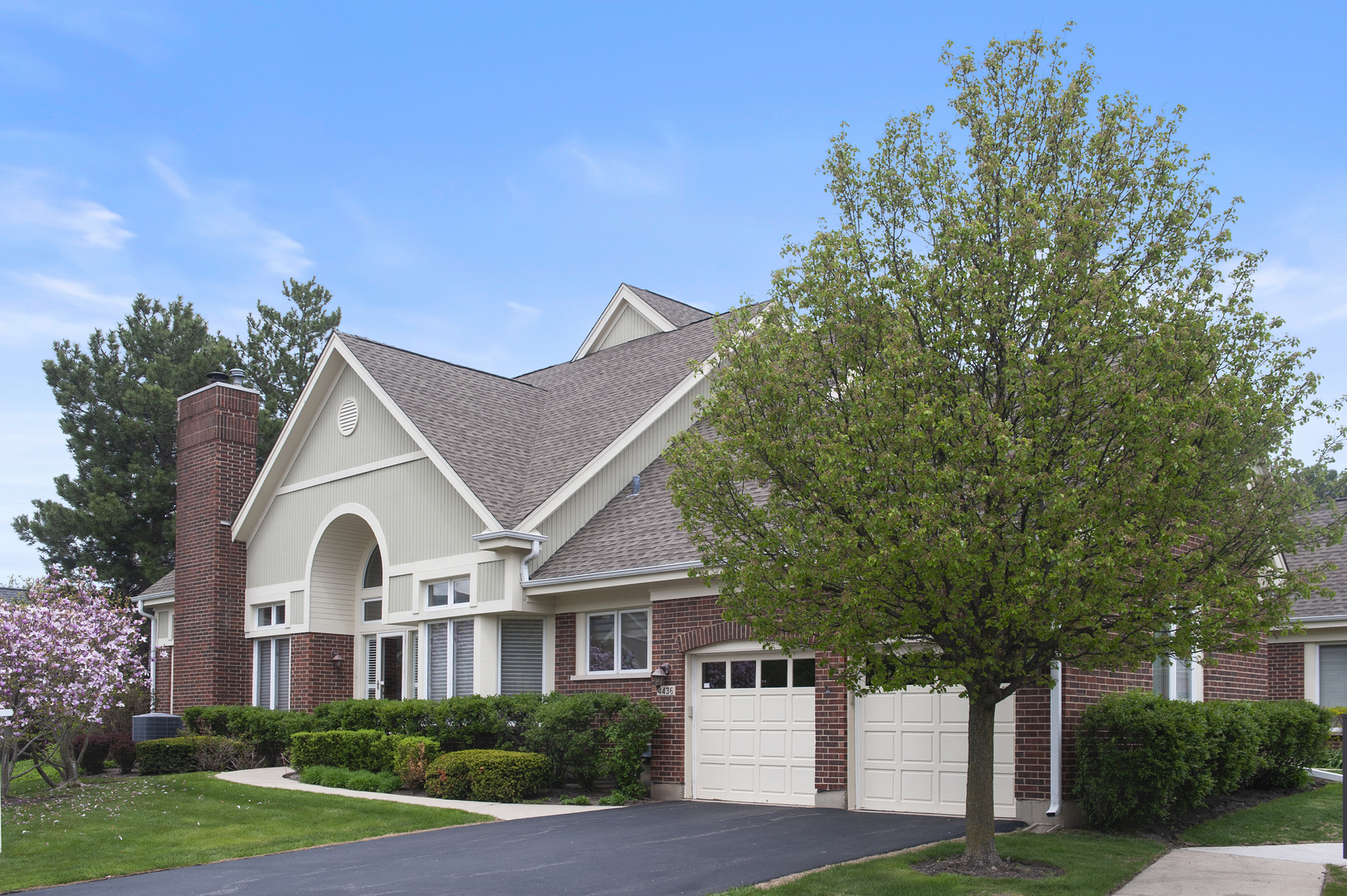 4436 Four Winds Lane, Northbrook, IL