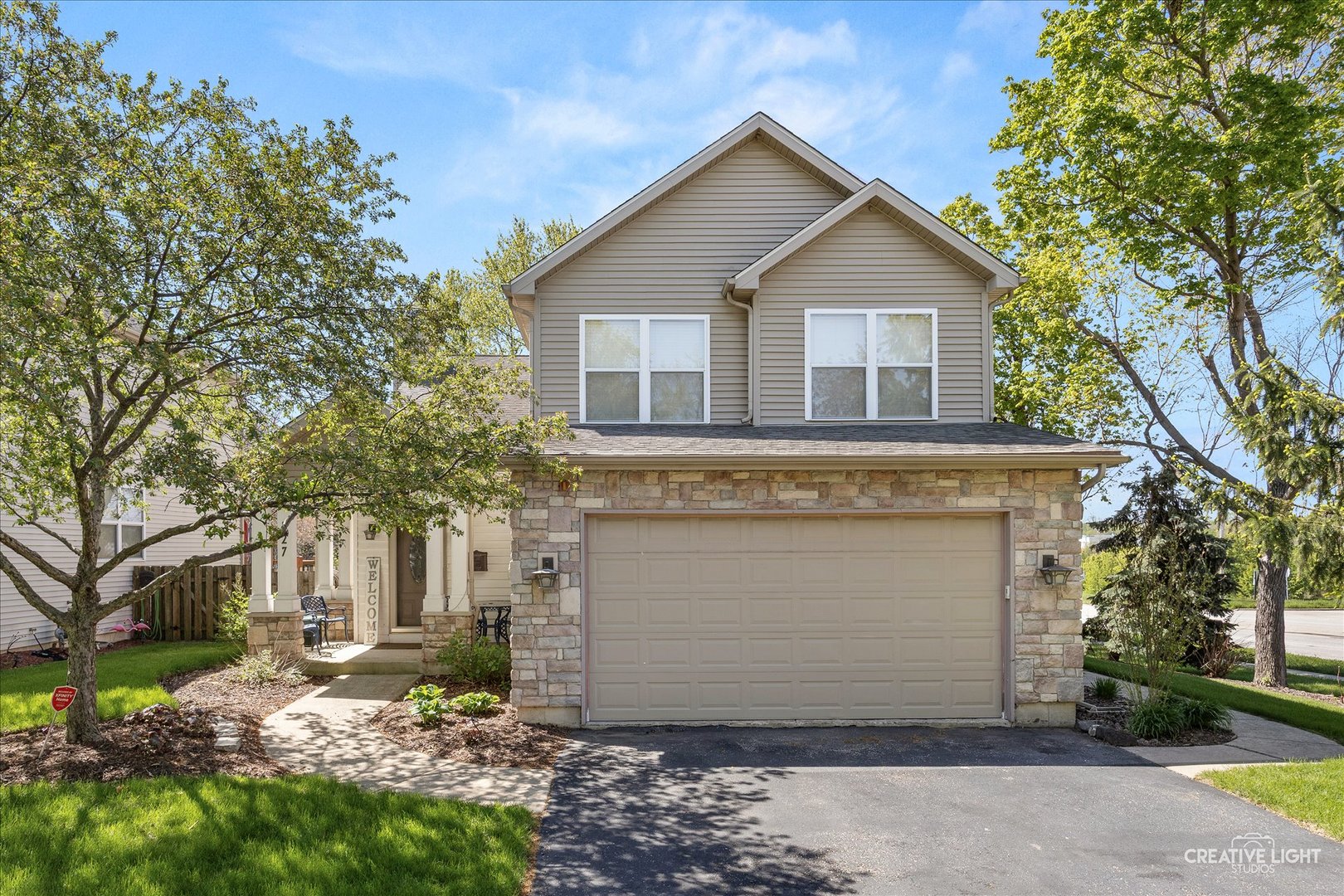 727 Lisa Road, West Dundee, IL