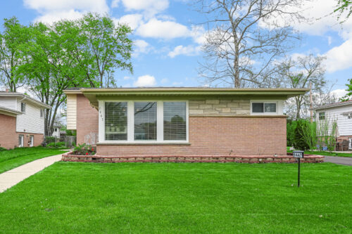 9447 Overhill Avenue, Morton Grove, IL