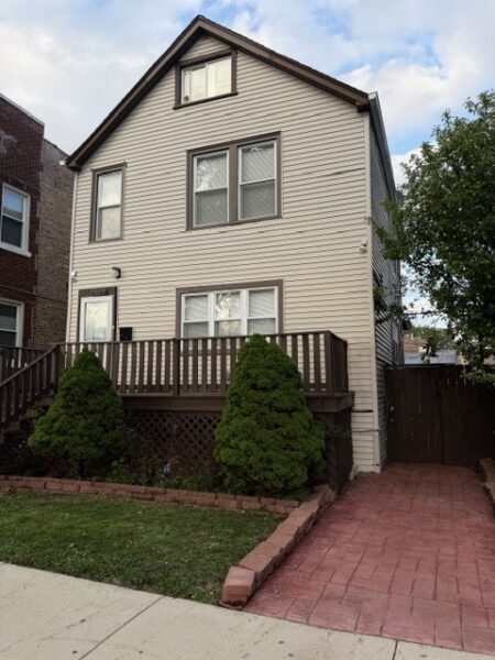 2711 N MARMORA Avenue, Chicago, IL