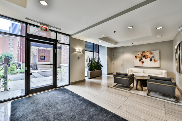 330 N Jefferson Street #2007, Chicago, IL