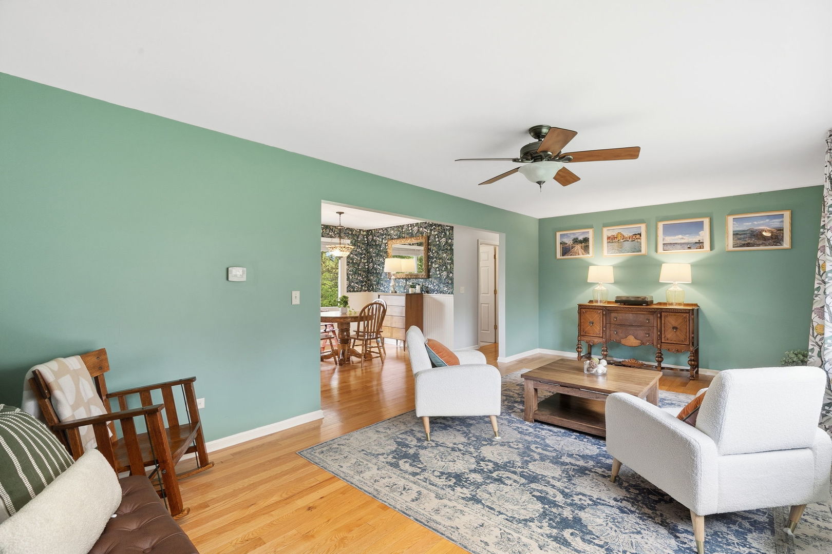 602 Hickory Road, Woodstock, IL