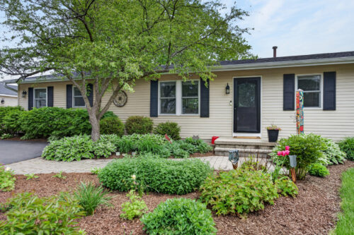 5N675 Cochise Drive, Maple Park, IL