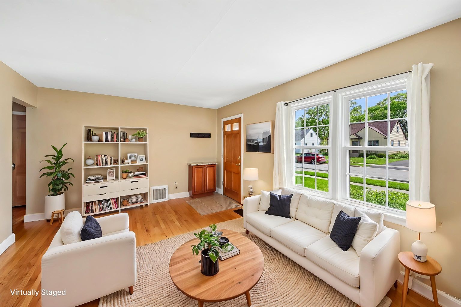 158 N Garfield Avenue, Mundelein, IL