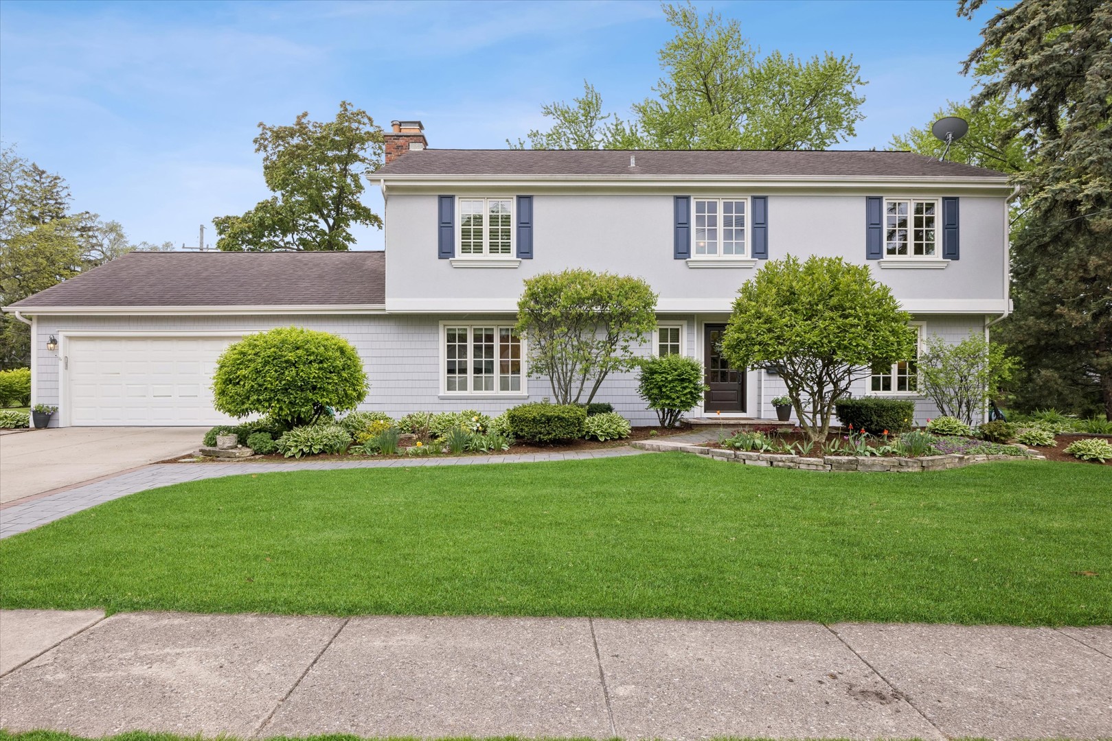 698 N Kenilworth Avenue, Glen Ellyn, IL