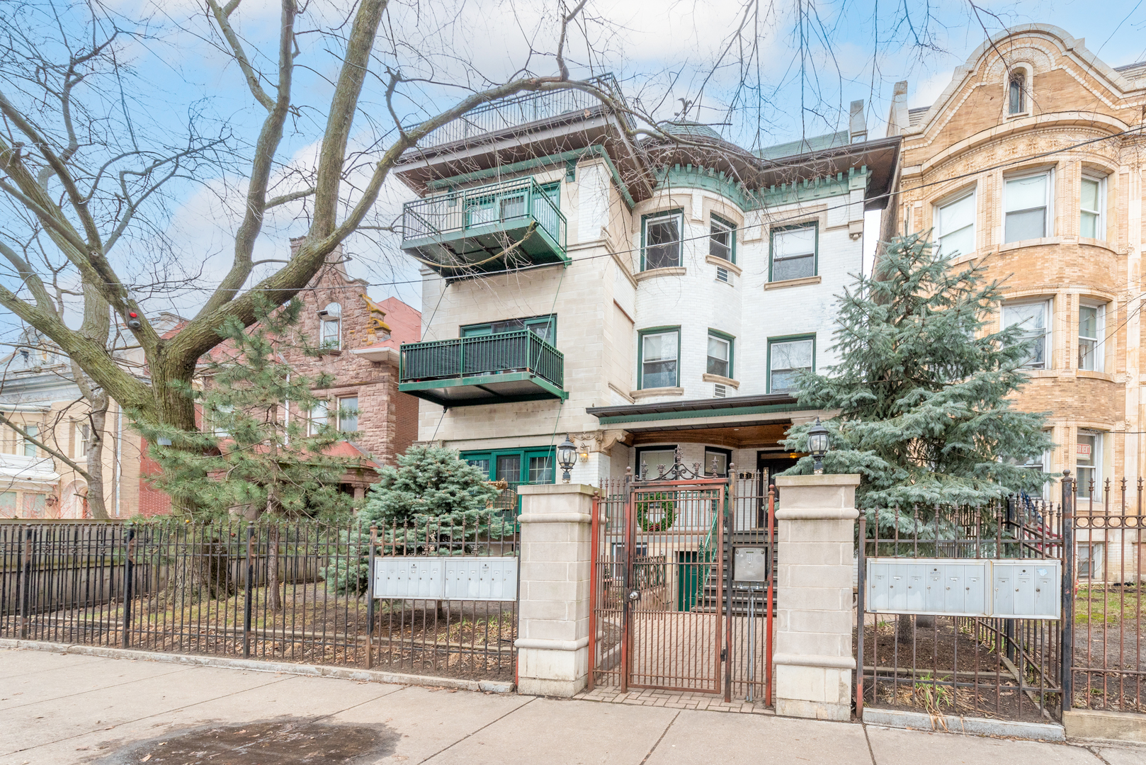 4518 N Sheridan Road #2E, Chicago, IL