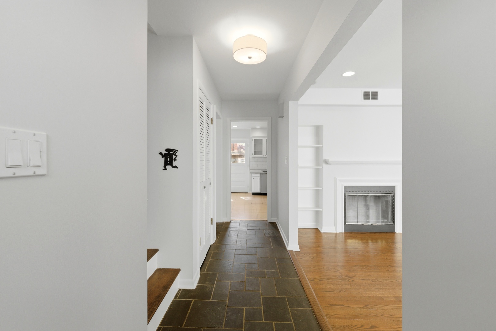 2666 Prairie Avenue #B, Evanston, IL