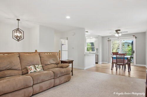 305 Woodbine Avenue, Island Lake, IL