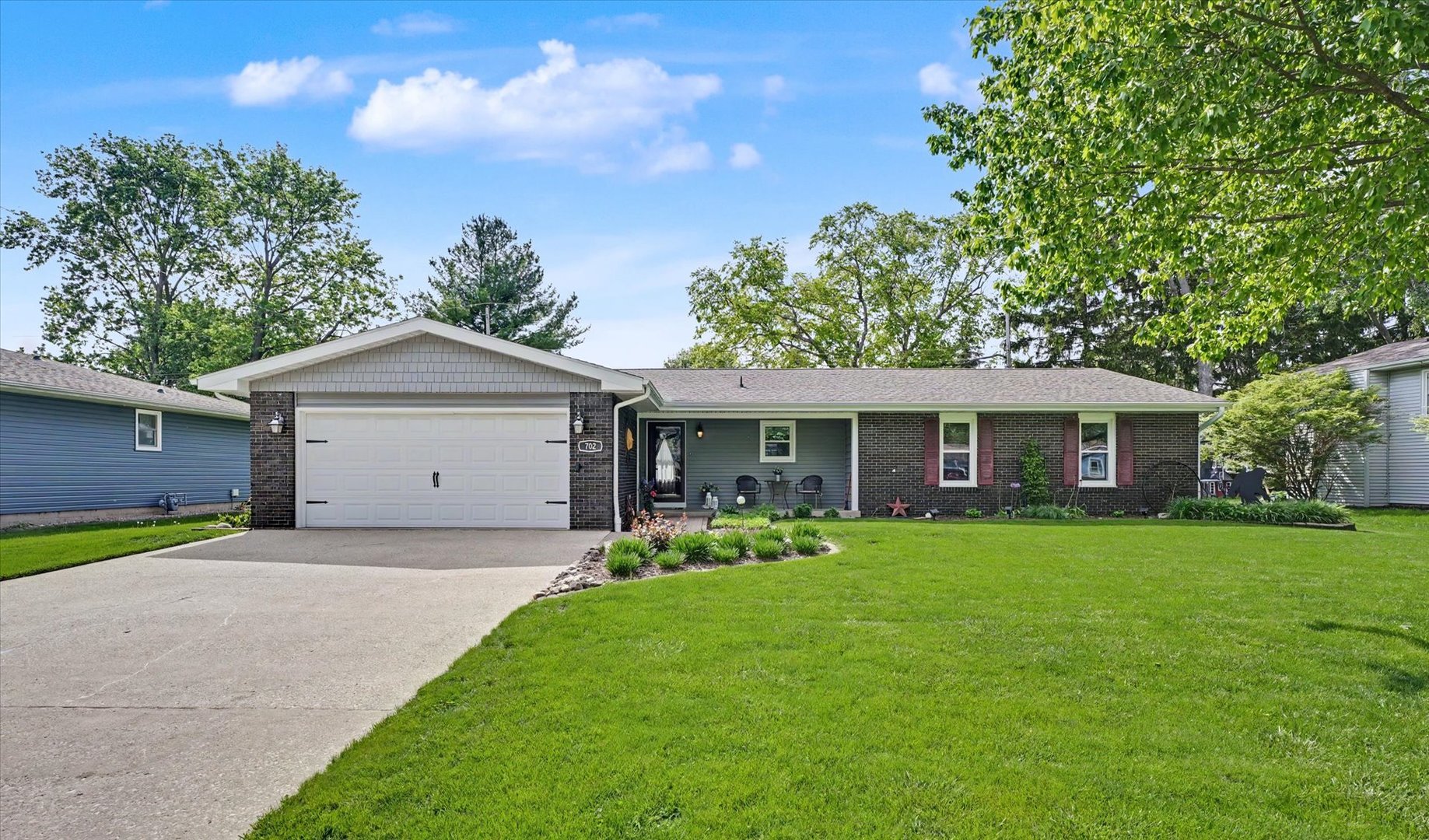 702 Van Buren Street, Monticello, IL