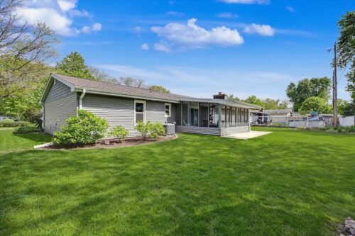 702 Van Buren Street, Monticello, IL