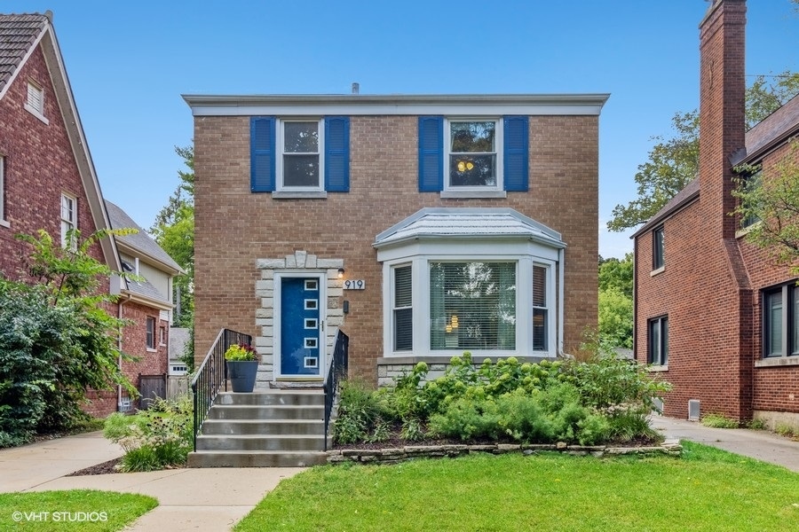 919 BELLEFORTE Avenue, Oak Park, IL