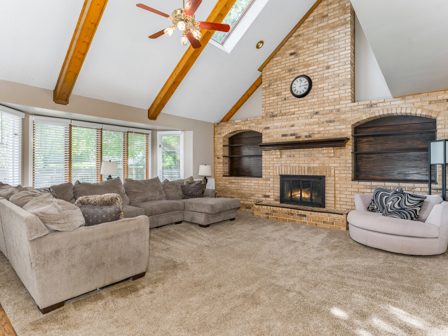 2731 Alyssa Drive, Naperville, IL