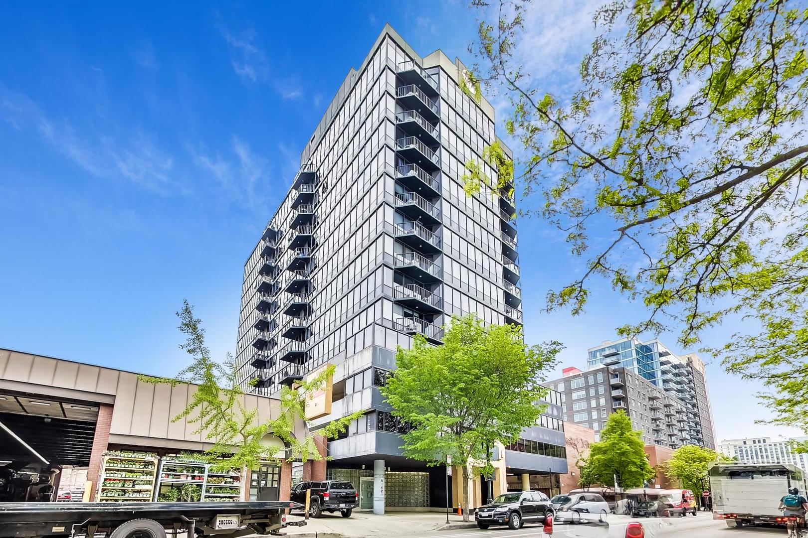 1309 N Wells Street #605, Chicago, IL