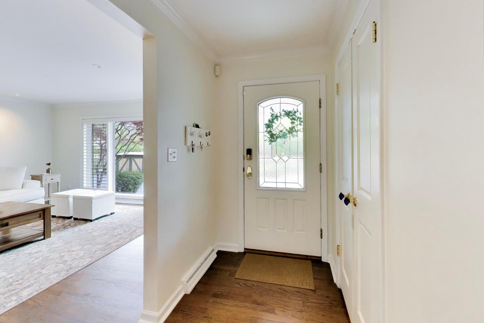 570 Wilmot Road, Deerfield, IL