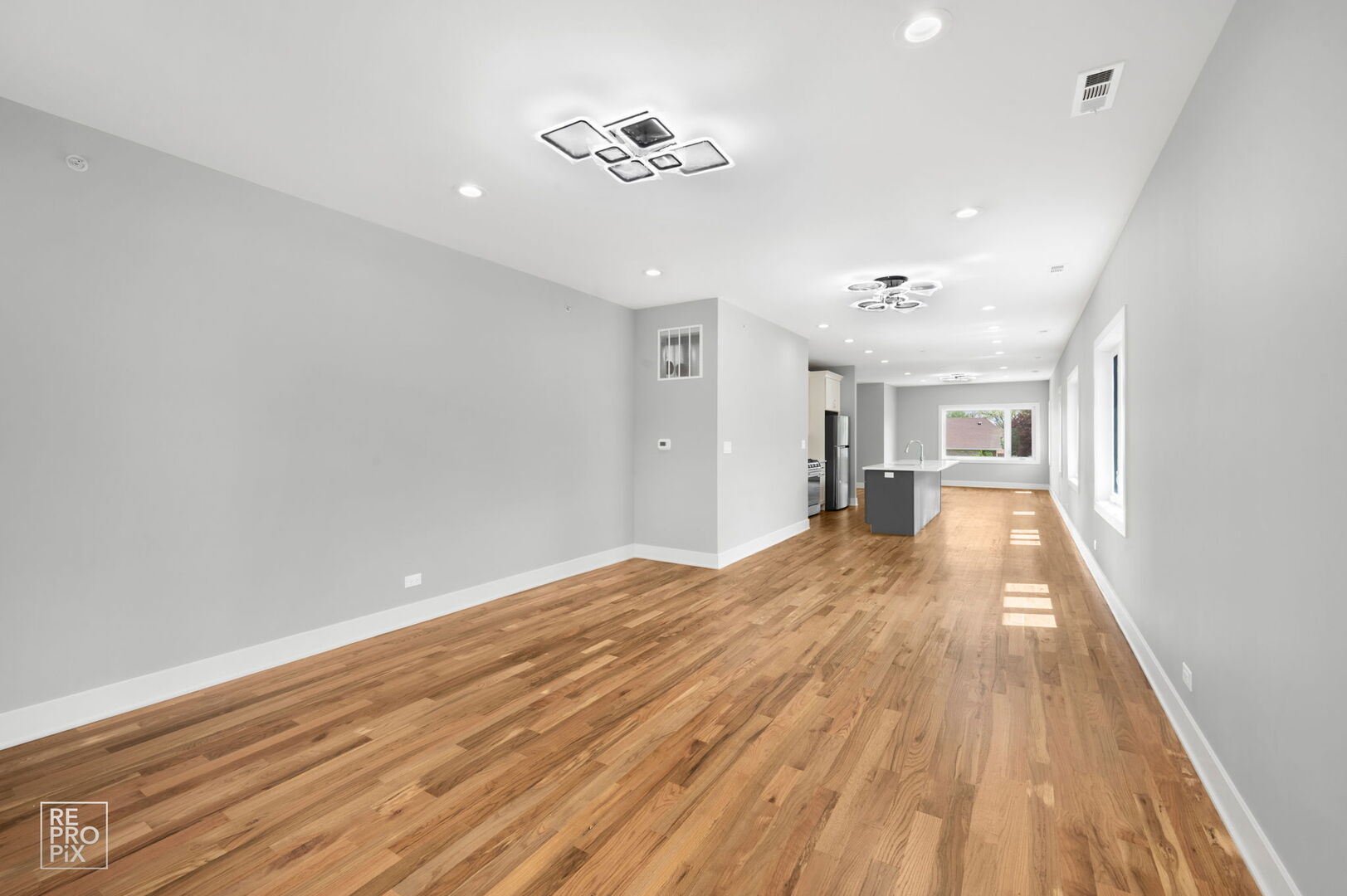 8734 Kimball Avenue #2, Skokie, IL